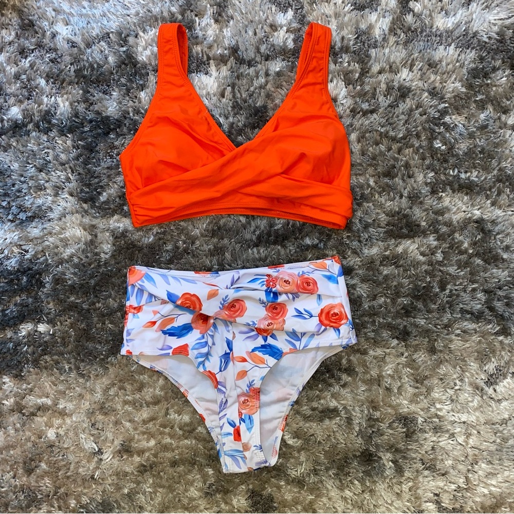 Bathing suit